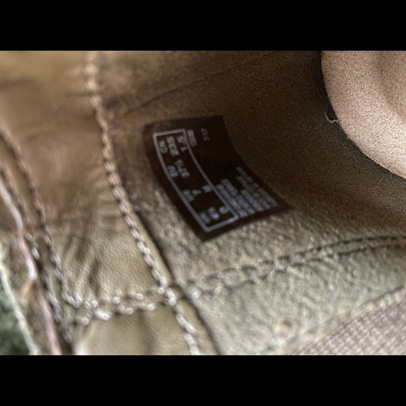 Clark booties - Picture 3 of 5